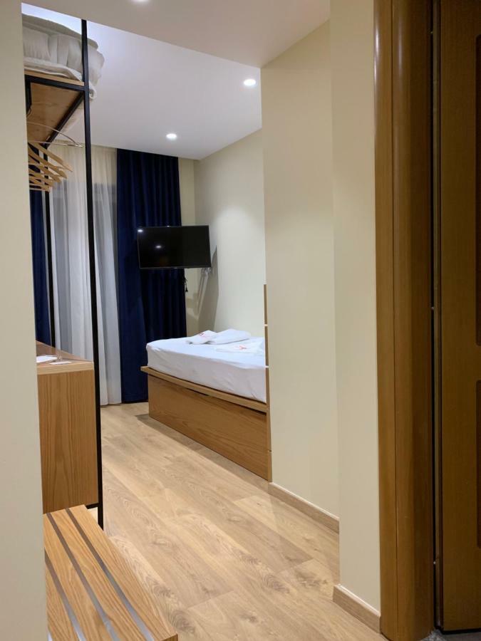 Hotel Lahuta Bajram Curri Eksteriør bilde